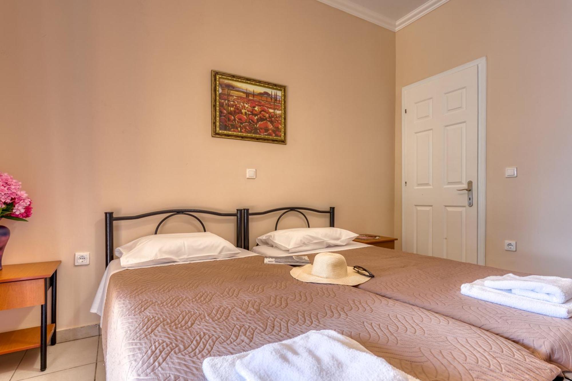 Villa Angela Ágios Matthaíos 외부 사진