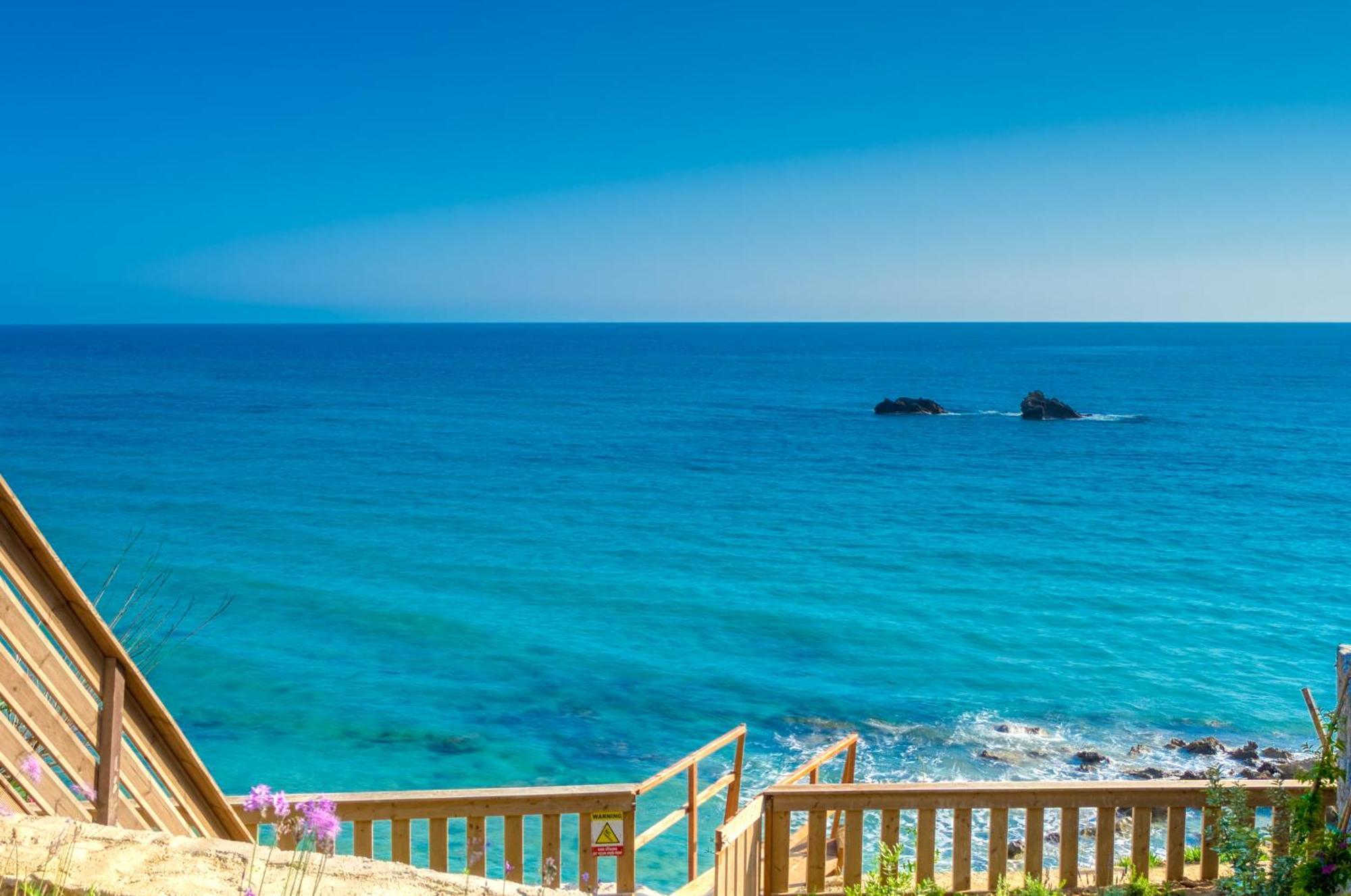 Villa Angela Ágios Matthaíos 외부 사진